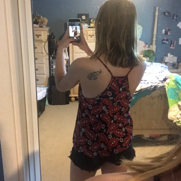 Patterned Shirt - Picture 4 of 6